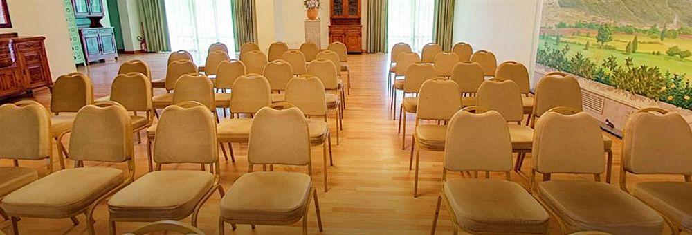 Hotel Santacroce Meeting Sulmona Eksteriør bilde